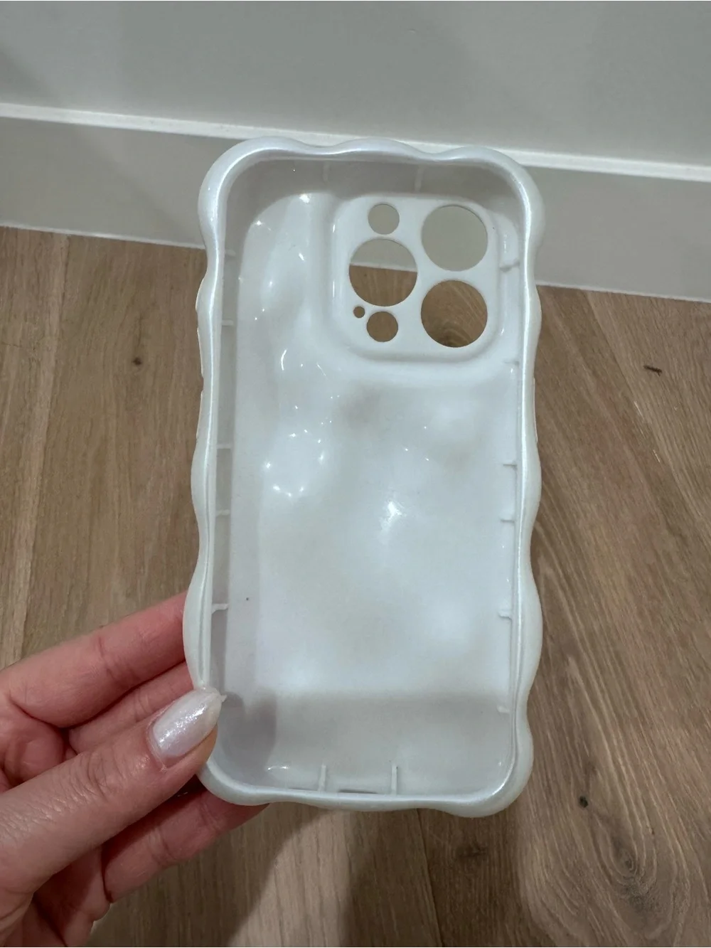 iPhone 15 Pro Case White
